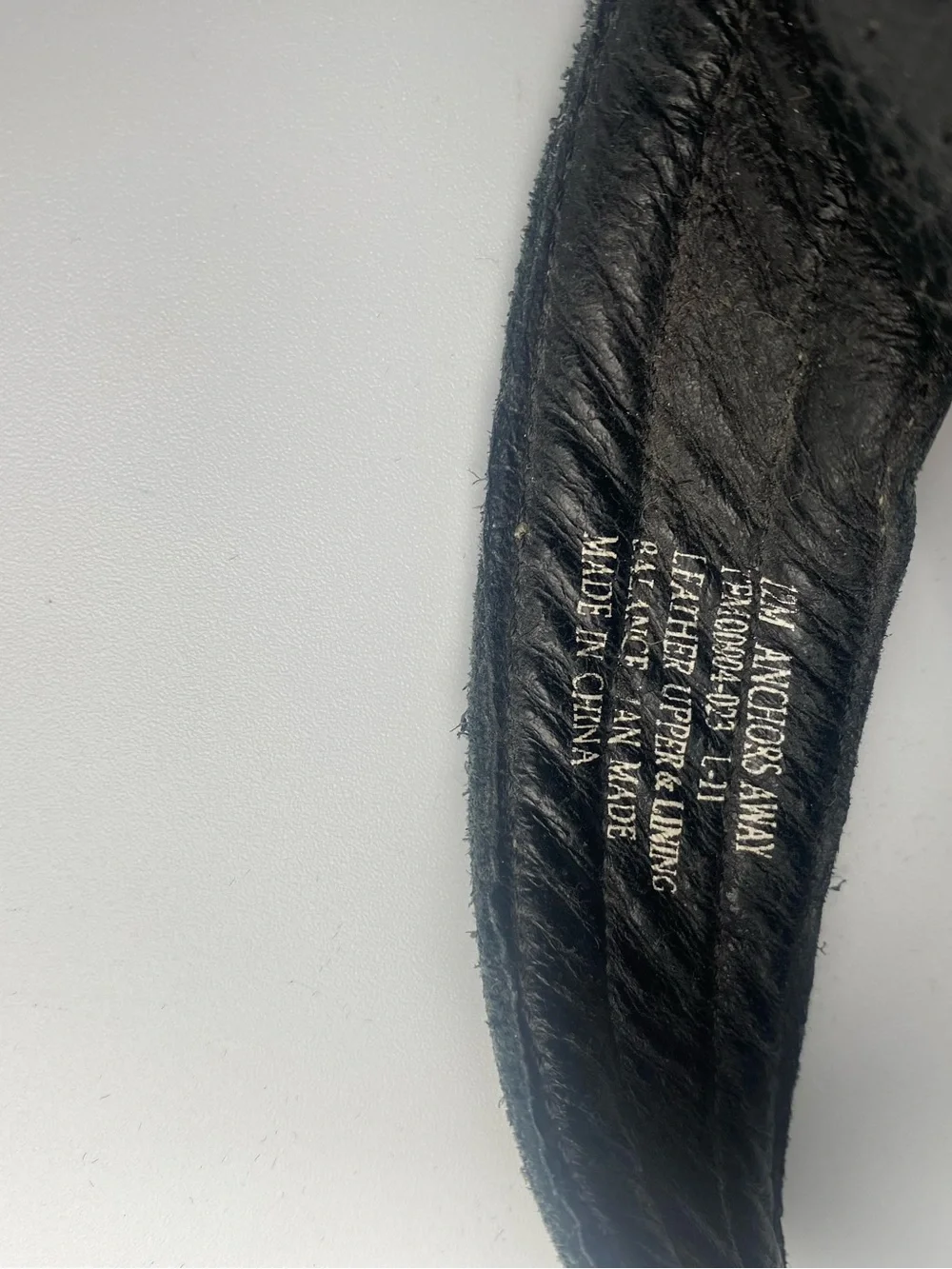 Tommy Bahama Black Leather Flip-Flops